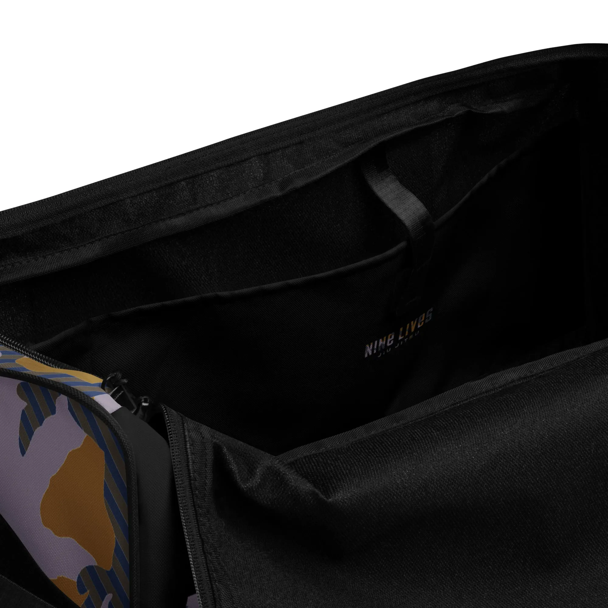 BADGE CAMO Duffle bag