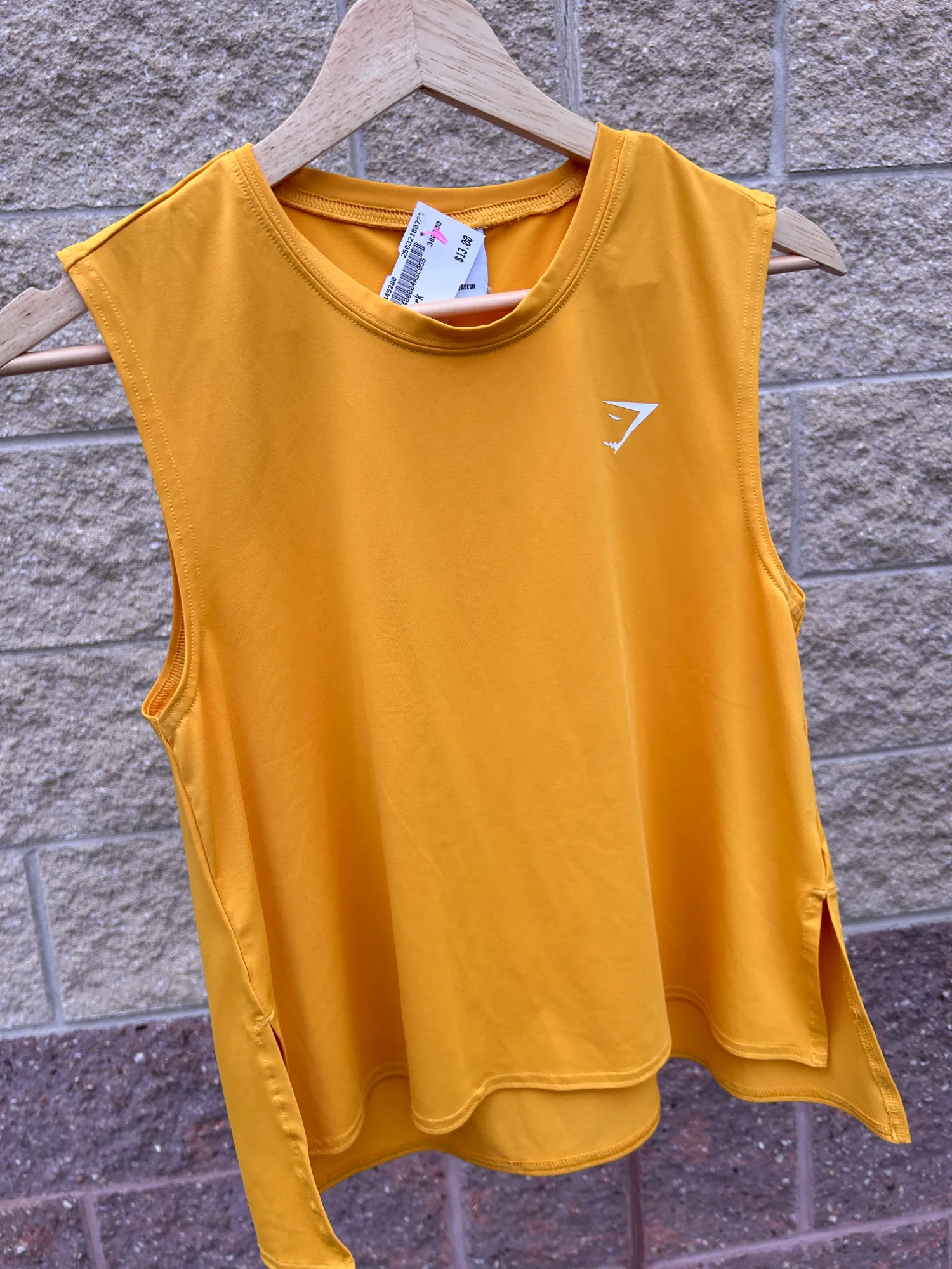 Gym Shark Athletic Top Size Small