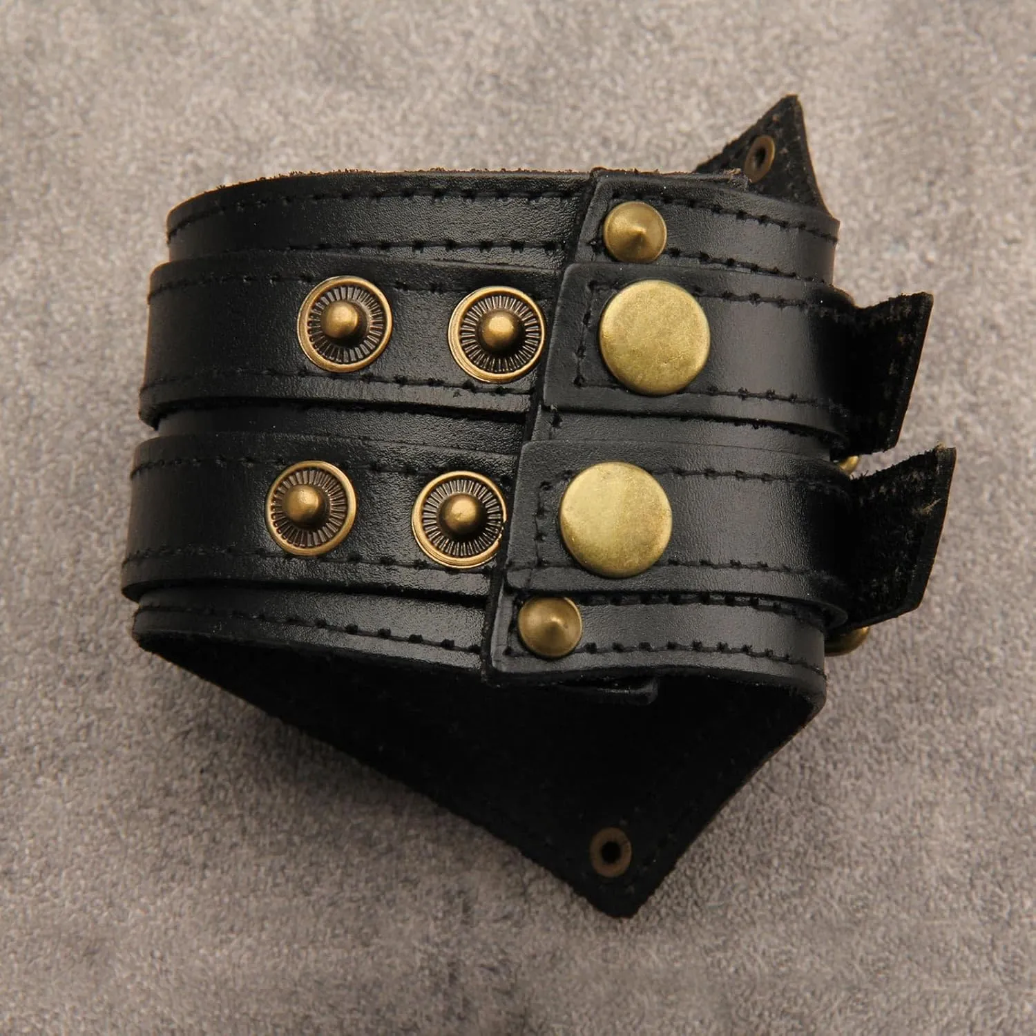 Leather Bracelet for Men Wrist Cuffs Leather Arm Bands Punk Leather Wristband Black Leather Cuff Bracelet for Women