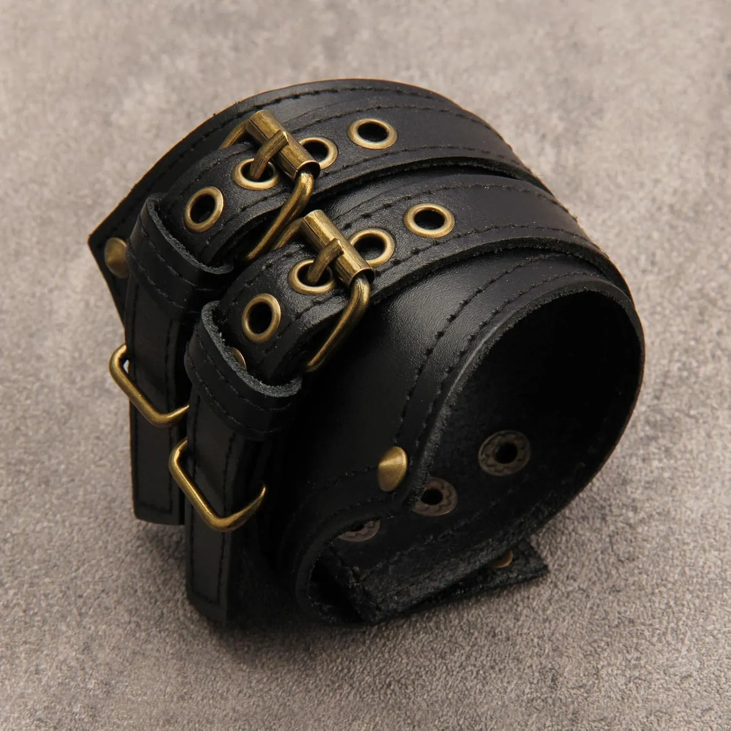 Leather Bracelet for Men Wrist Cuffs Leather Arm Bands Punk Leather Wristband Black Leather Cuff Bracelet for Women